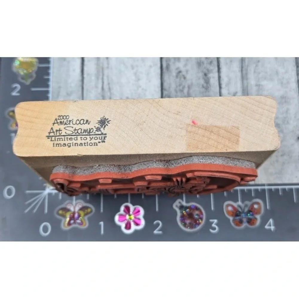 American Art Stamp Cat Kitty in Rain Umbrella 2000 Rubber Stamp Wood #P38